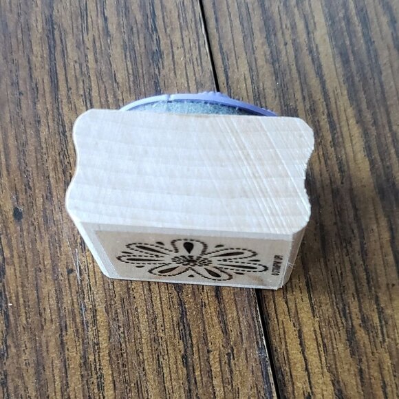 Stampin Up 2x2 Inch Polka Dot Flower Wood Mounted Rubber Stamp - Picture 7 of 8